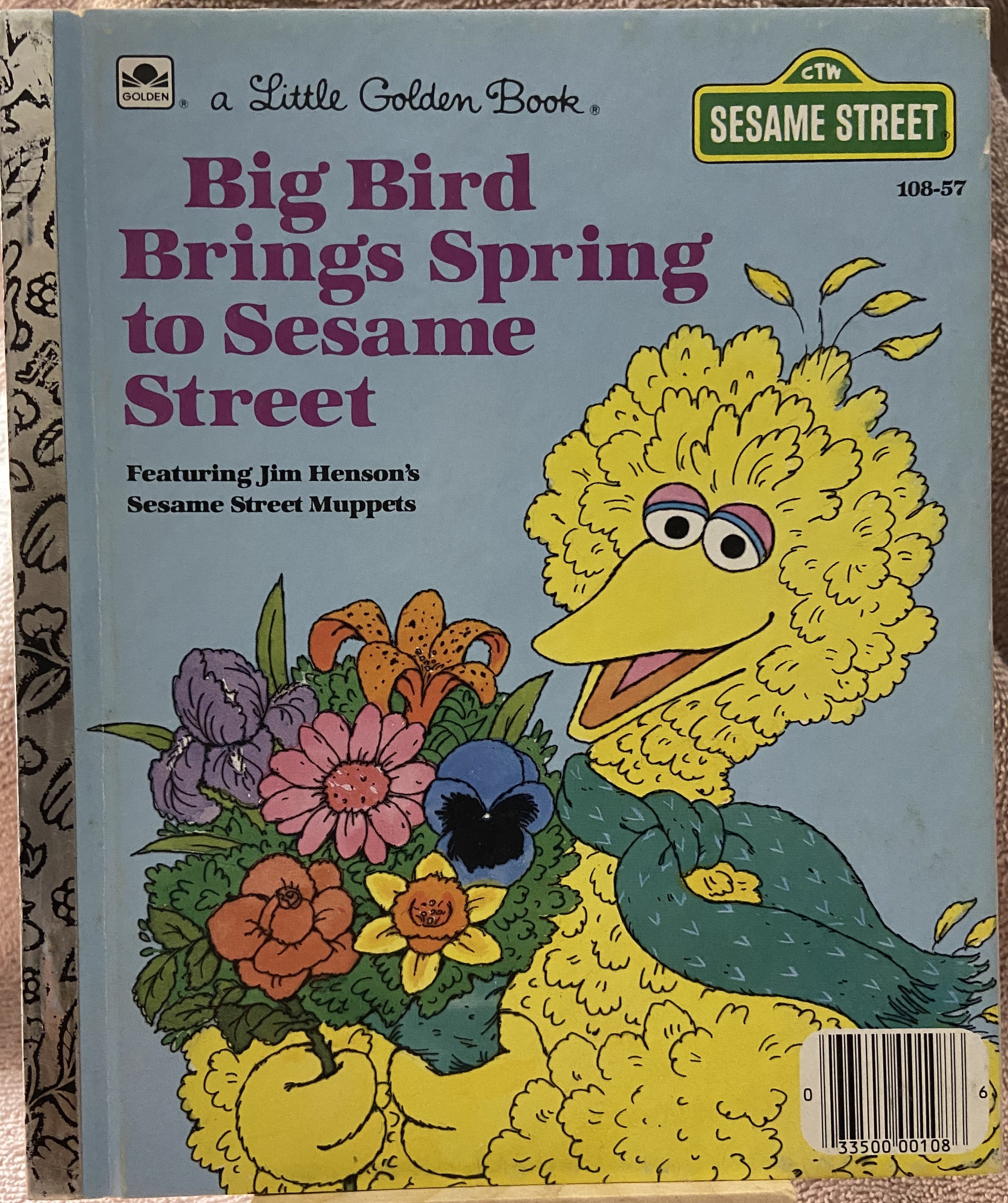Sesame Street: Big Bird Brings Spring To Sesame Street - A Little Golden Book