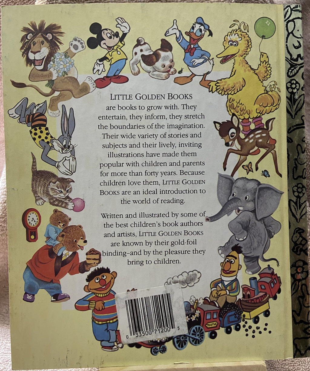 Bugs Bunny: Bugs Bunny's Carrot Machine - A Little Golden Book