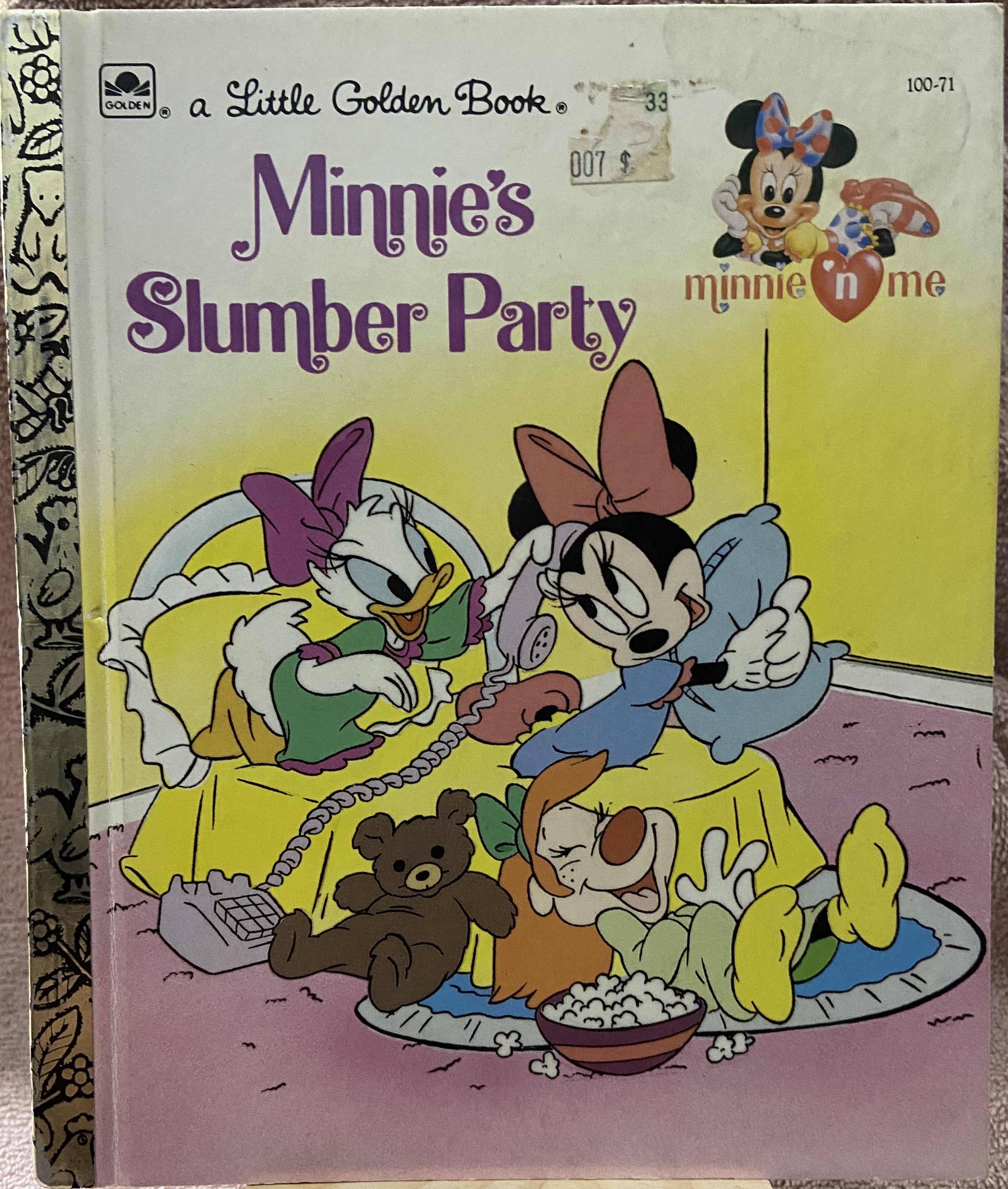Disney's Minnie 'N' Me: Minnie's Slumber Party - A Little Golden Book